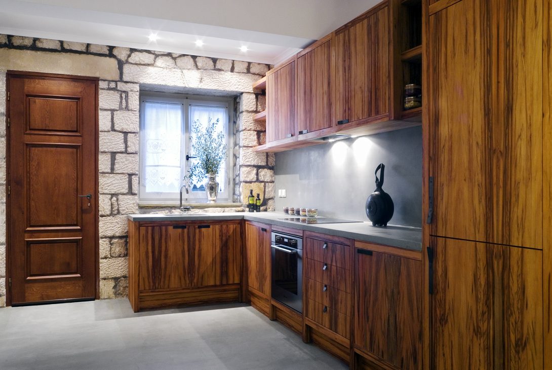 Stone house renovation in Paleros, Greece'