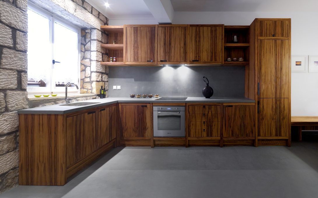 Stone house renovation in Paleros, Greece'